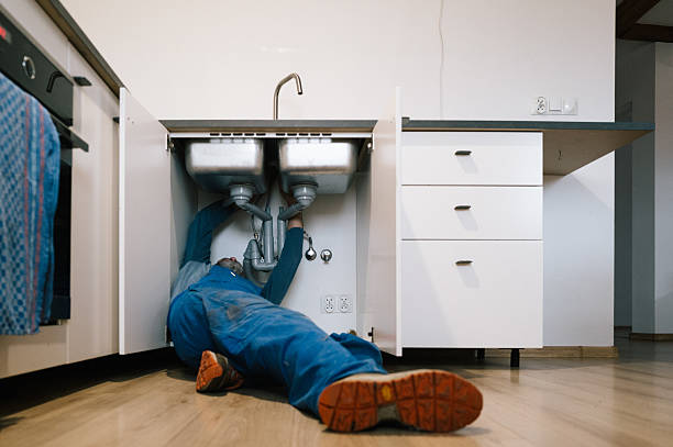 Professional Leak Detection technician working in Jamaica Plain, MA